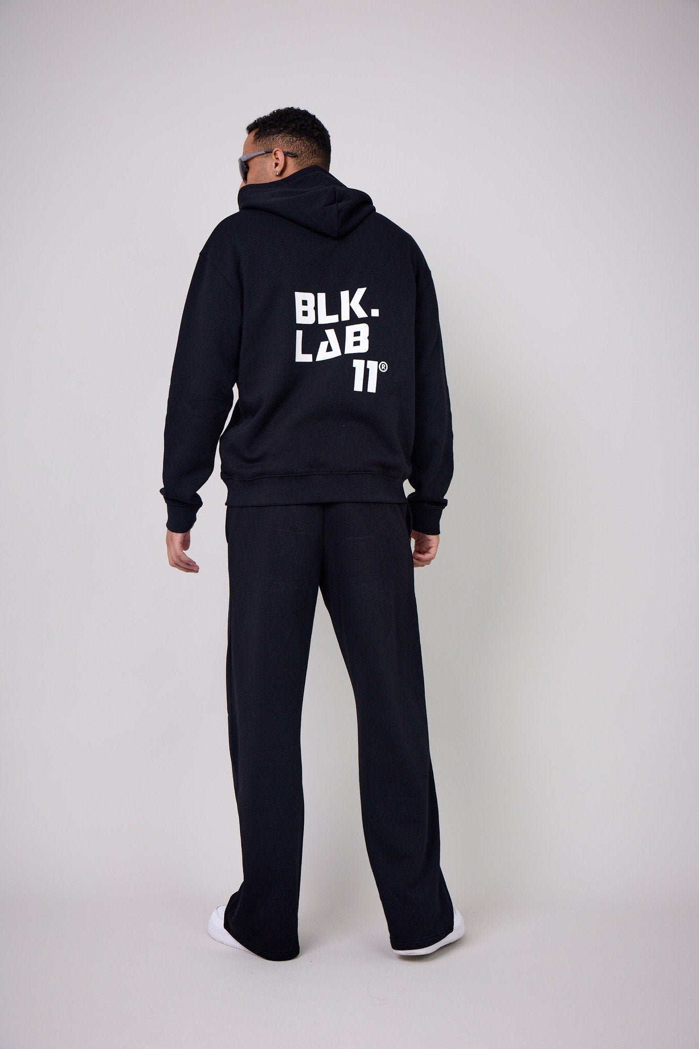 11IMPACT STRAIGHT SWEAT PANT