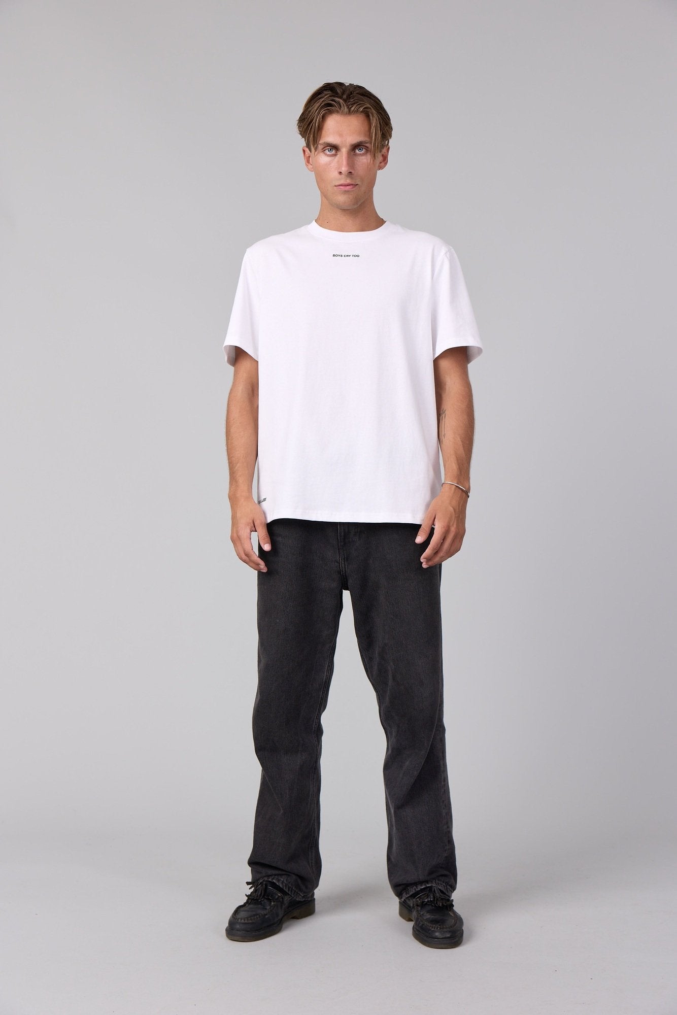 11REFLECT ICON BOX TEE #5